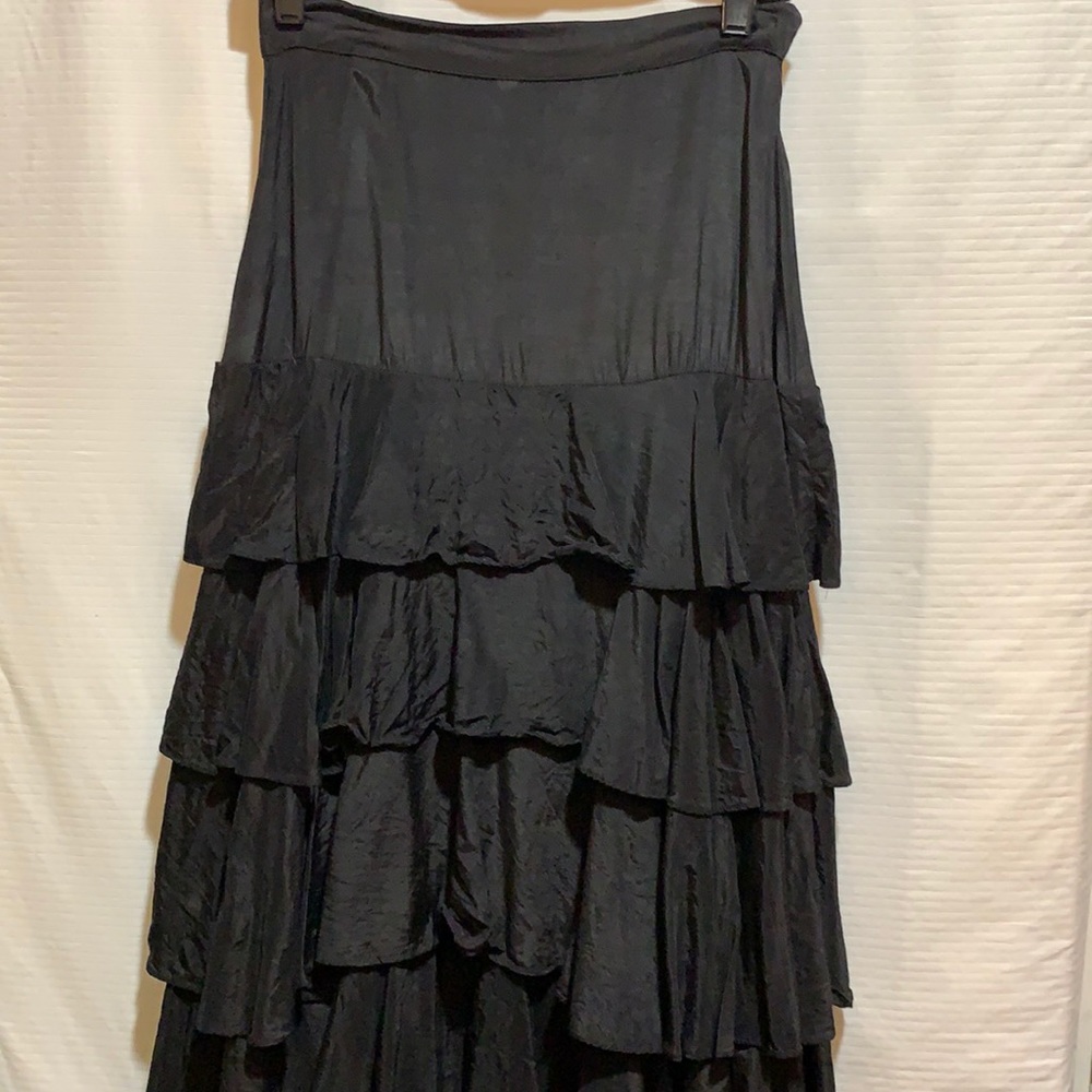 A B S CALIFORNIA RUFFLED TIERD BLACK SKIRT RAYON